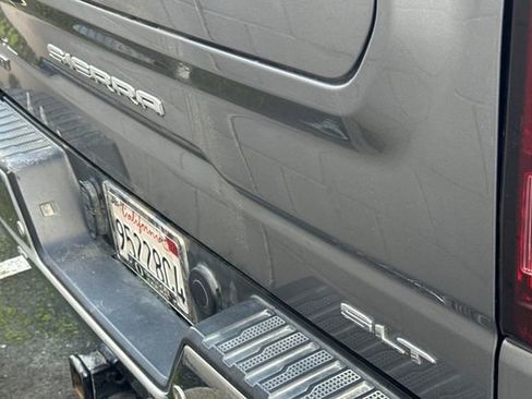 Used 2020 GMC Sierra 1500 SLT w/ SLT Premium Plus Package image 6