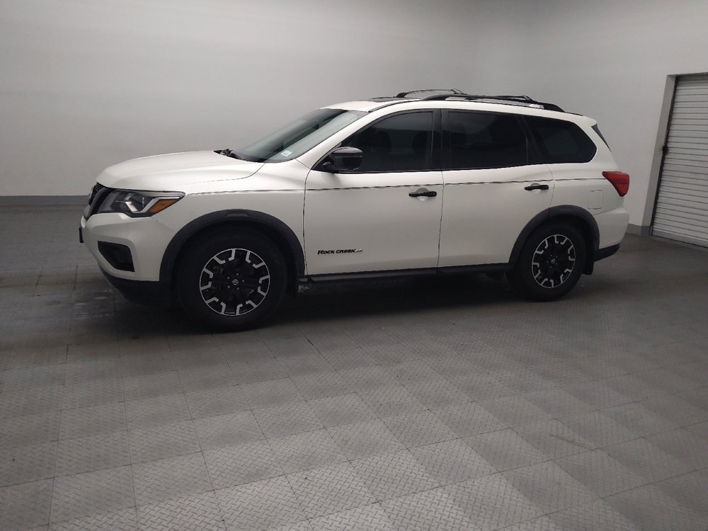 Used 2019 Nissan Pathfinder SL FWD image 2