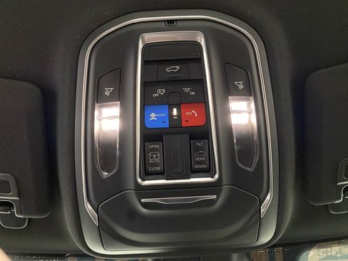 New 2026 Jeep Grand Cherokee Altitude AWD/4WD image 12