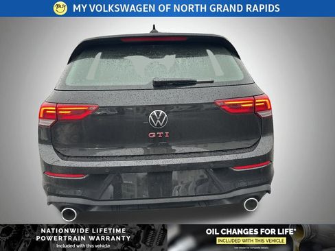 New 2026 Volkswagen GTI SE image 4