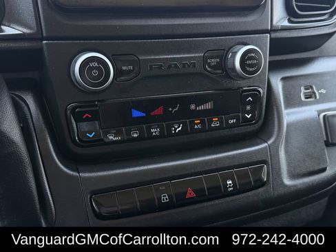 Used 2024 RAM ProMaster 2500 w/ Convenience Group FWD image 21