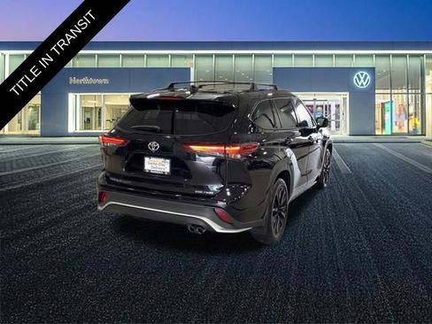 Used 2023 Toyota Highlander XSE AWD/4WD image 26