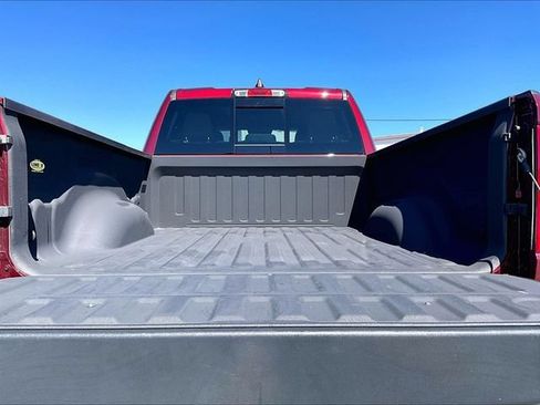 Used 2023 RAM 1500 Big Horn AWD/4WD image 29
