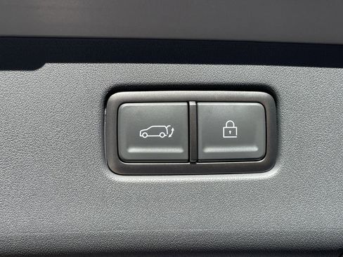 New 2026 Kia EV9 Land w/ Nightfall Edition Package image 9