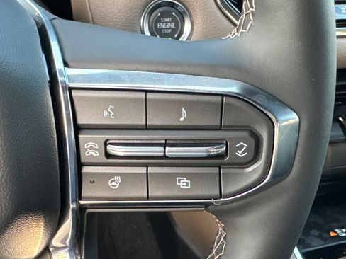 Used 2026 GMC Canyon Denali AWD/4WD image 32