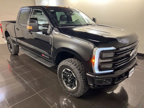 New 2026 Ford F250 Platinum AWD/4WD image 1