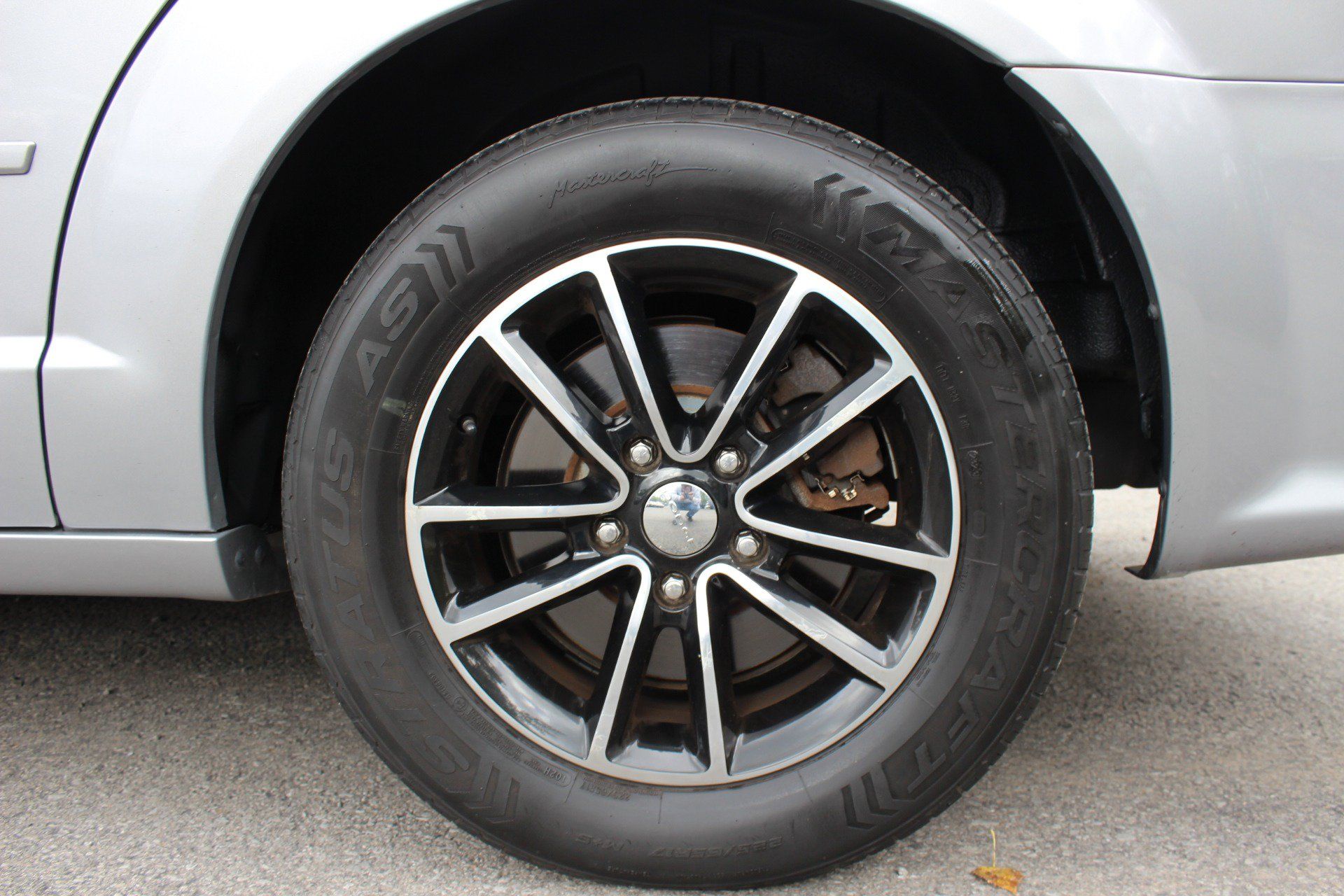 Used 2017 Dodge Grand Caravan SE FWD image 41