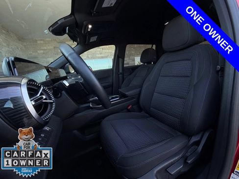 Used 2025 Chevrolet Equinox LT w/ LPO, Floor Liner Package FWD image 4