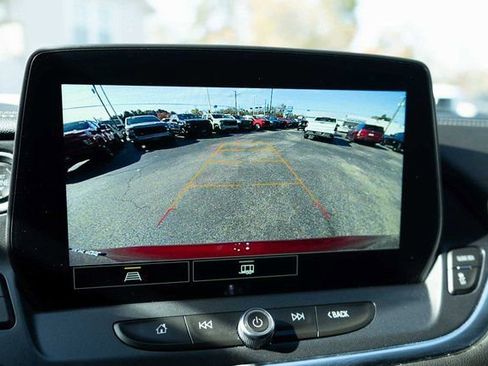 Used 2023 Chevrolet Blazer LT w/ Driver Confidence Package image 24