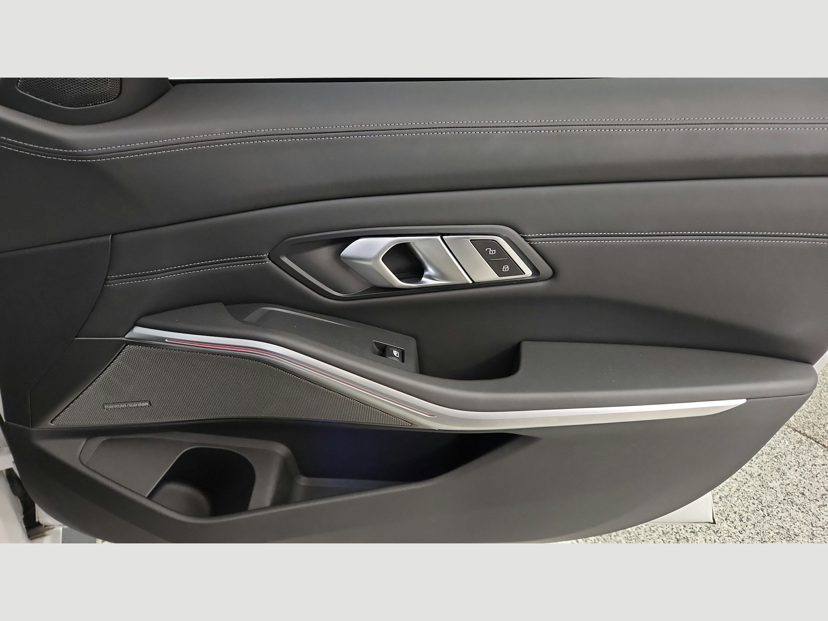 Used 2022 BMW M3 w/ Executive Package RWD image 35