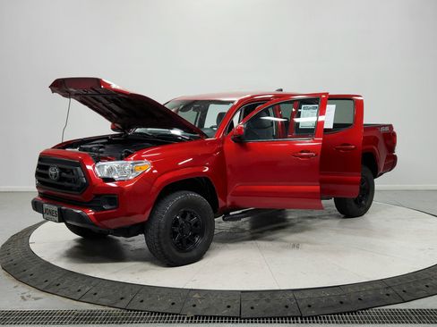 Used 2023 Toyota Tacoma SR image 11