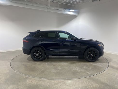 New 2026 Jaguar F-PACE R-Dynamic S image 6