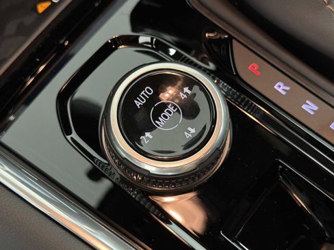 New 2026 GMC Canyon AT4 w/ AT4 Premium Package image 66