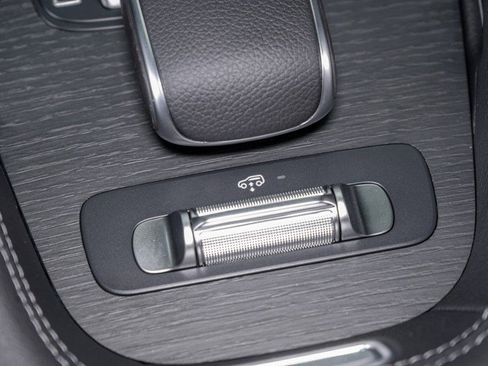 New 2026 Mercedes-Benz GLS 580 4MATIC image 25