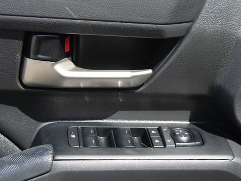 Used 2024 Toyota Tacoma TRD Sport RWD image 18