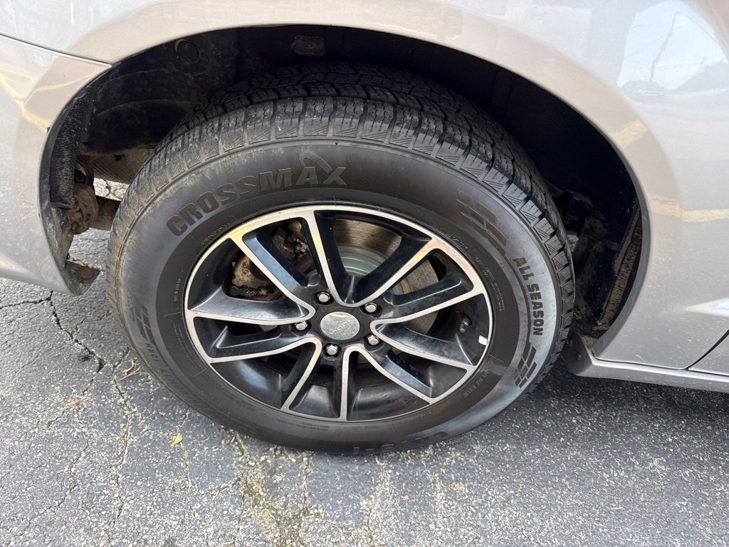 Used 2018 Dodge Grand Caravan GT FWD image 9