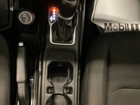 Used 2021 Jeep Gladiator Overland w/ Cold Weather Group image 22