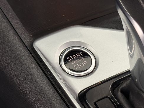 Used 2022 Nissan Altima 2.5 SV FWD image 16