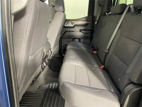 Used 2024 Chevrolet Silverado 1500 LT image 13