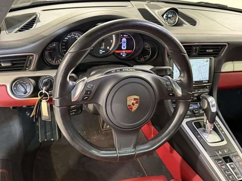 Used 2014 Porsche 911 Turbo S AWD/4WD image 20