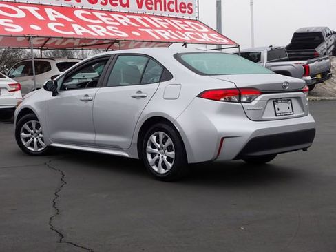 Certified 2023 Toyota Corolla LE image 11