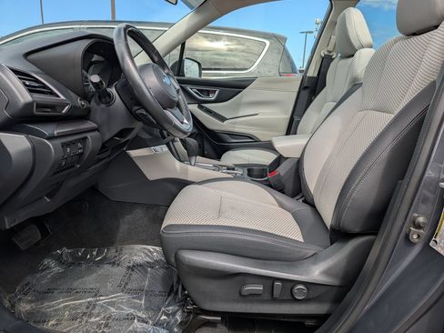 Used 2024 Subaru Forester Premium AWD/4WD image 15