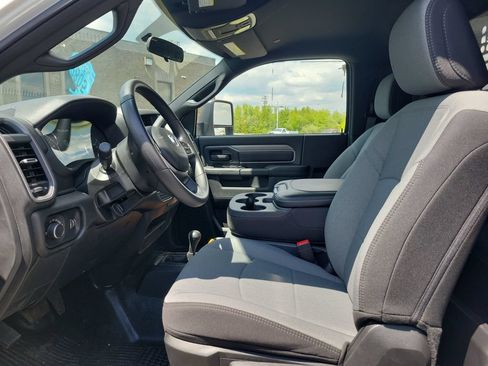 New 2024 RAM 5500 Tradesman AWD/4WD image 9