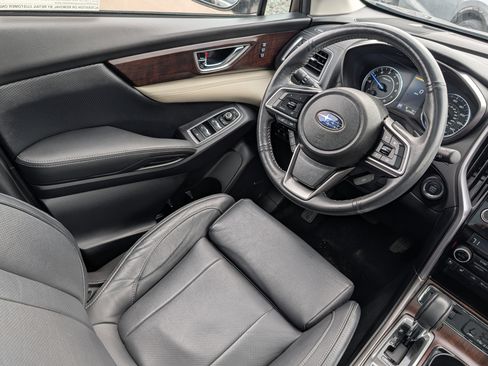 Used 2022 Subaru Ascent Touring image 9