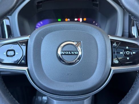 Certified 2023 Volvo XC60 T8 Ultimate image 27