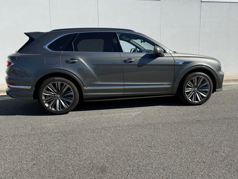 Certified 2021 Bentley Bentayga Speed image 5
