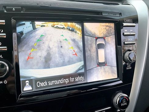 Used 2017 Nissan Murano AWD image 14