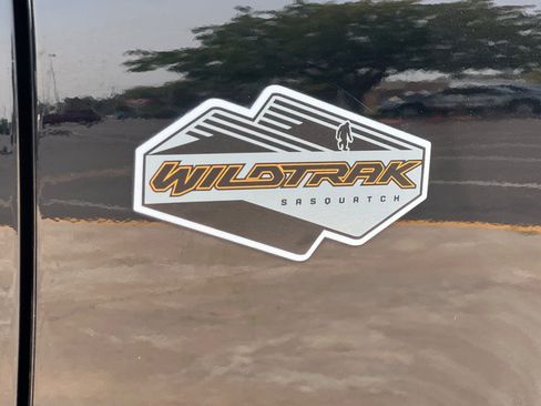 Used 2021 Ford Bronco Wildtrak AWD/4WD image 24
