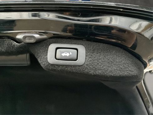 Used 2008 Lexus LS 460 RWD image 42