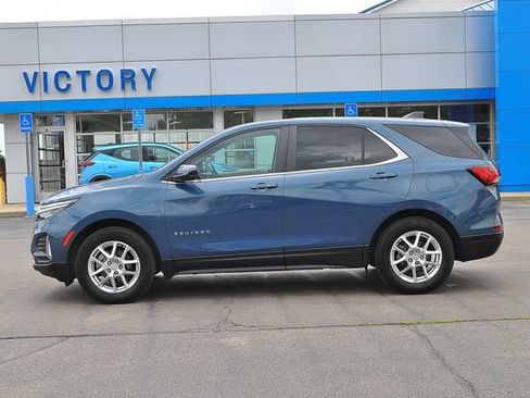 Used 2024 Chevrolet Equinox LT w/ LPO, Floor Liner Package FWD image 6