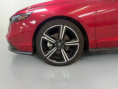 Used 2024 Honda Accord Sport image 30