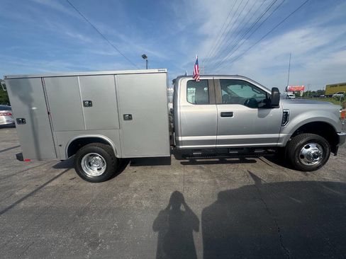Used 2021 Ford F350 XL w/ Power Equipment Group AWD/4WD image 5