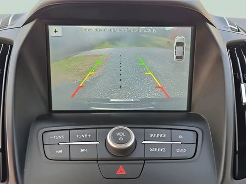 Used 2017 Ford Escape SE w/ Equipment Group 201A image 27