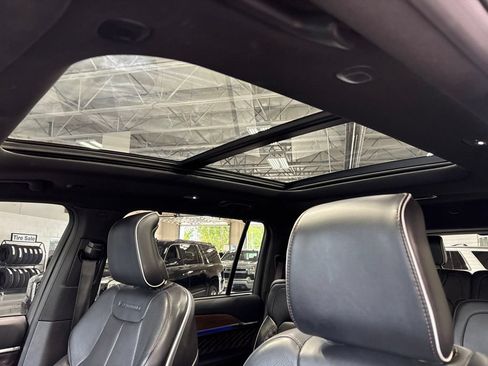 Used 2021 Jeep Grand Cherokee L Summit w/ Advanced Protech Group IV AWD/4WD image 12