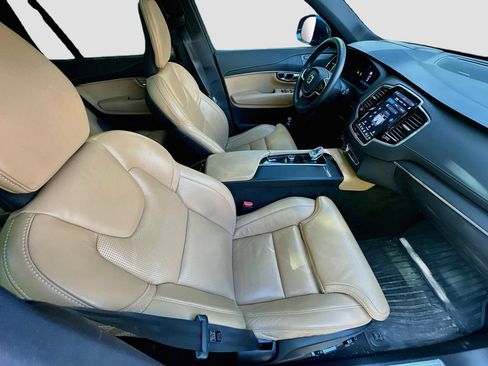 Used 2023 Volvo XC90 B6 Ultimate w/ Protection Package Premier AWD/4WD image 30