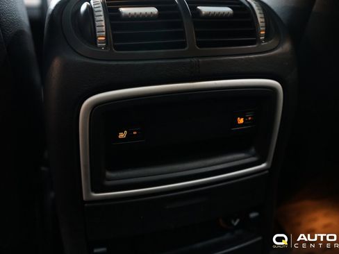 Used 2008 Porsche Cayenne Turbo image 32