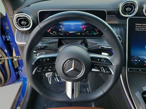Certified 2023 Mercedes-Benz GLC 300 image 21