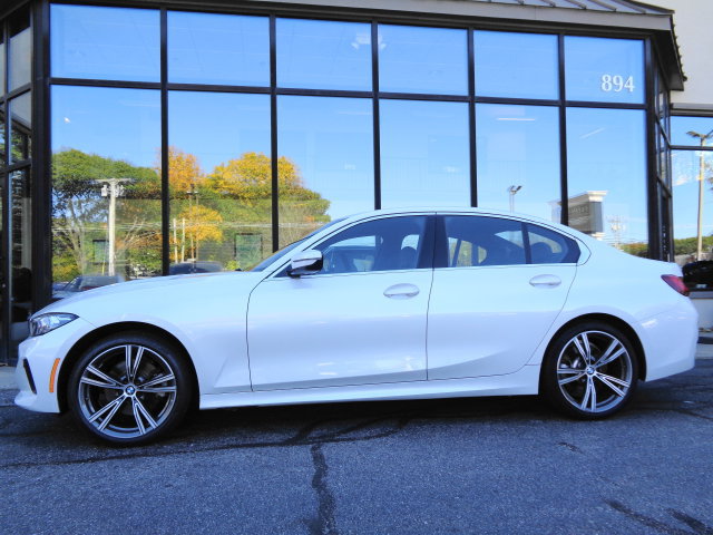 Used 2024 BMW 330i xDrive Sedan w/ Convenience Package AWD/4WD image 8