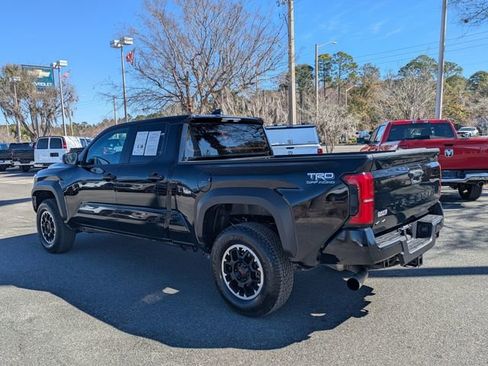 Used 2026 Toyota Tacoma TRD Off-Road image 7