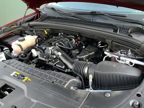 Used 2024 Jeep Grand Cherokee Altitude image 12