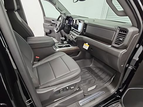 New 2026 GMC Sierra 1500 SLT w/ SLT Premium Plus Package image 38