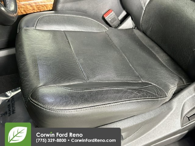 Used 2020 Chevrolet Tahoe Premier w/ RST 6.2L Performance Edition AWD/4WD image 23