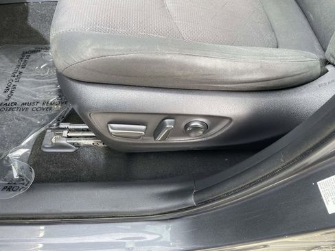 Used 2019 Toyota RAV4 XLE image 29