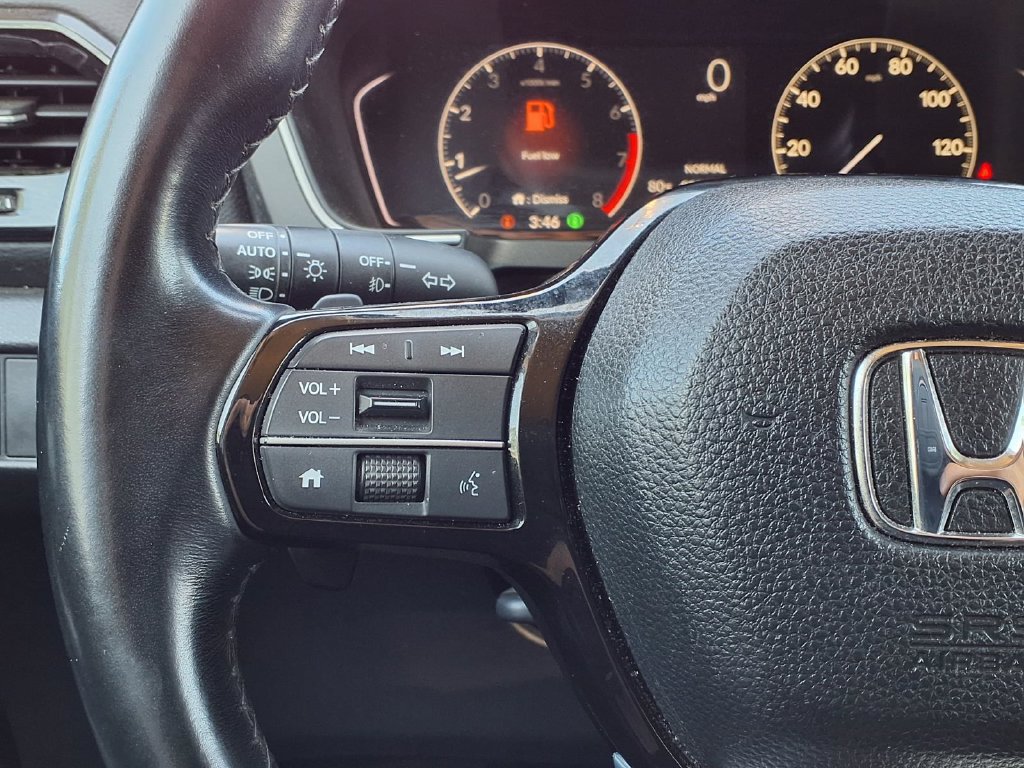 Used 2023 Honda Pilot EX-L image 14