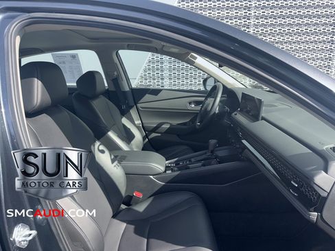 Used 2024 Honda Accord EX-L image 7