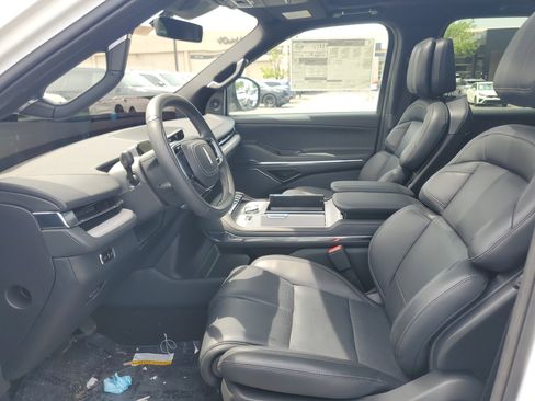 New 2025 Lincoln Navigator L Reserve w/ Jet Appearance Package AWD/4WD image 12